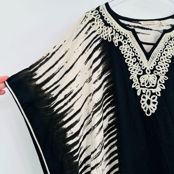 Soft Surroundings Size Small/Medium Black & Cream Embroidered Kaftan Maxi Dress - Picture 4 of 7